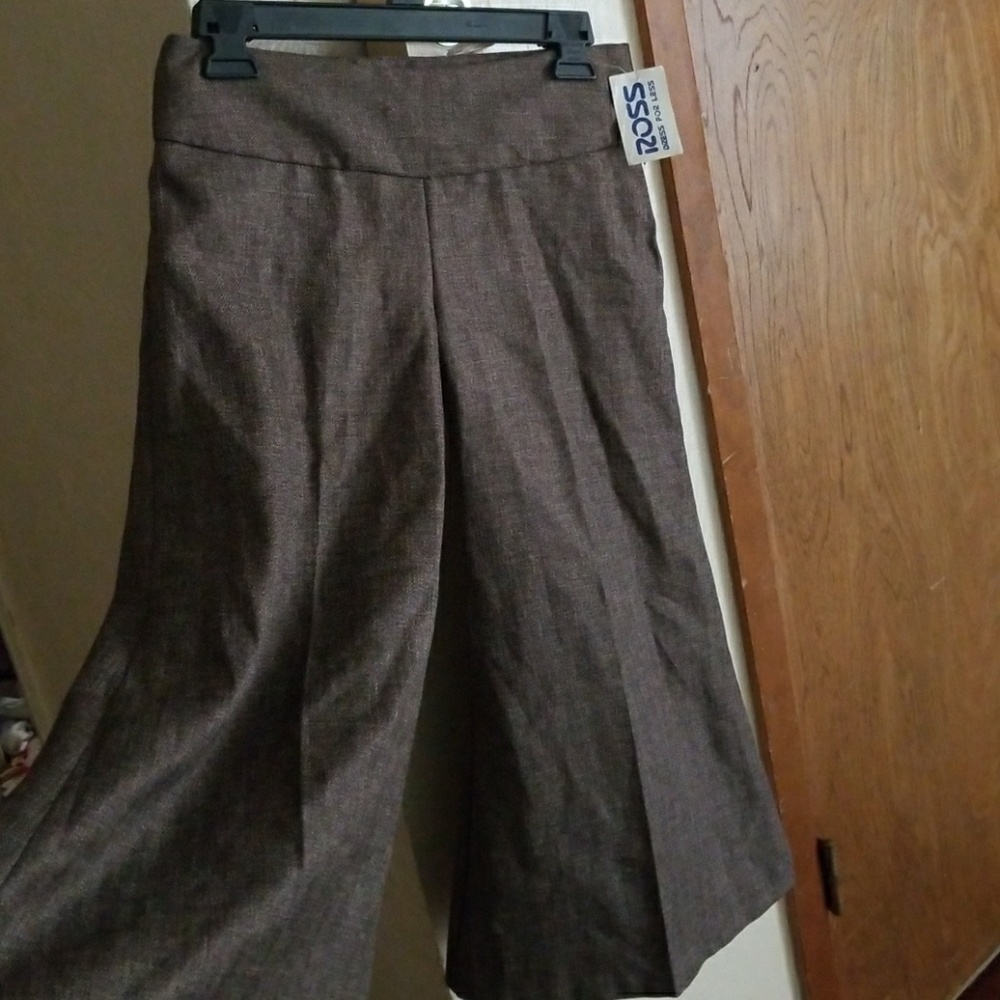 Woman pants - Picture 2 of 2